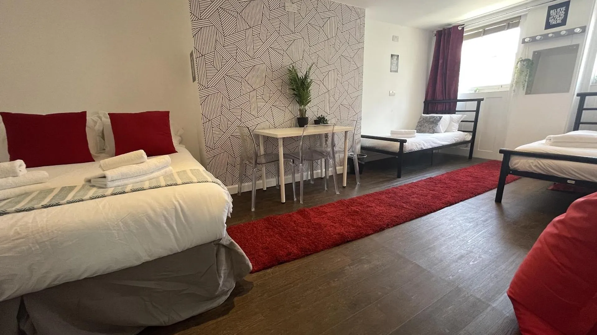 Seafront Party Houses For Hens, Stags & Groups Brighton United Kingdom